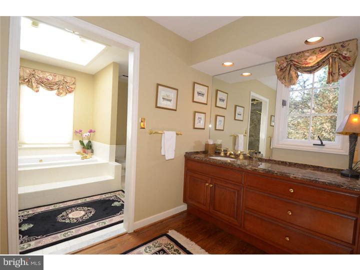 233 Ravenscliff Road Wayne, PA 19087 - Photo 13 of 25