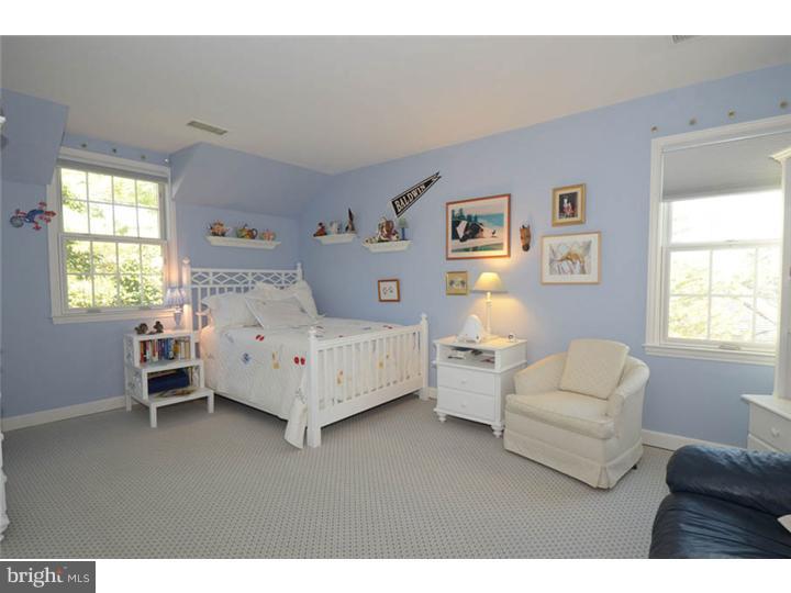 233 Ravenscliff Road Wayne, PA 19087 - Photo 16 of 25
