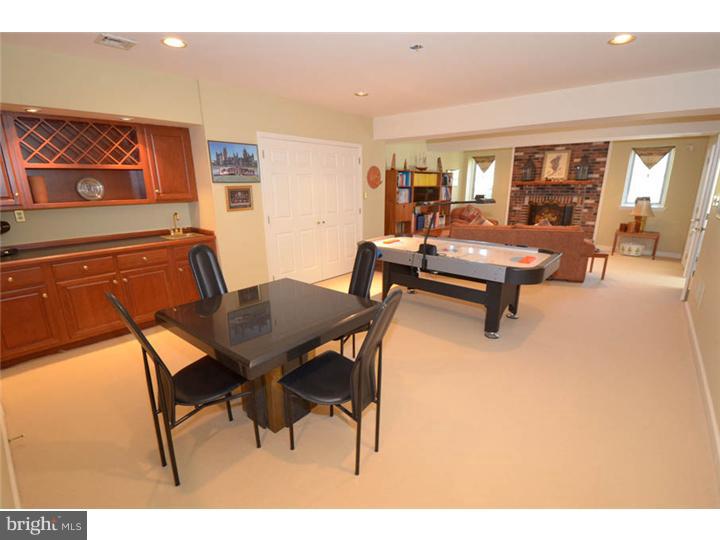 233 Ravenscliff Road Wayne, PA 19087 - Photo 19 of 25