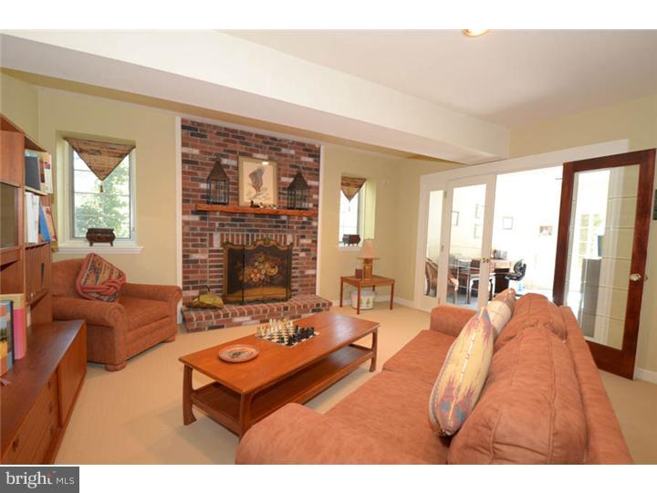 233 Ravenscliff Road Wayne, PA 19087 - Photo 7 of 25