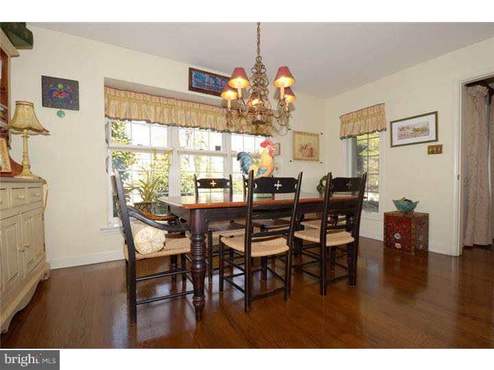 233 Ravenscliff Road Wayne, PA 19087 - Photo 8 of 25