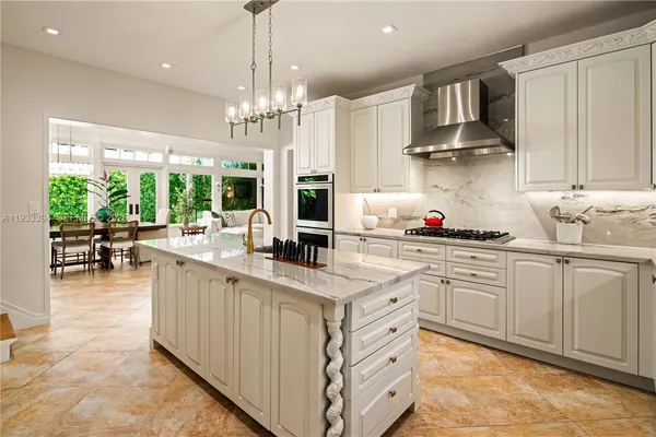 $8,499,999 | 4871 Southwest 74th Terrace, Miami, FL 33143