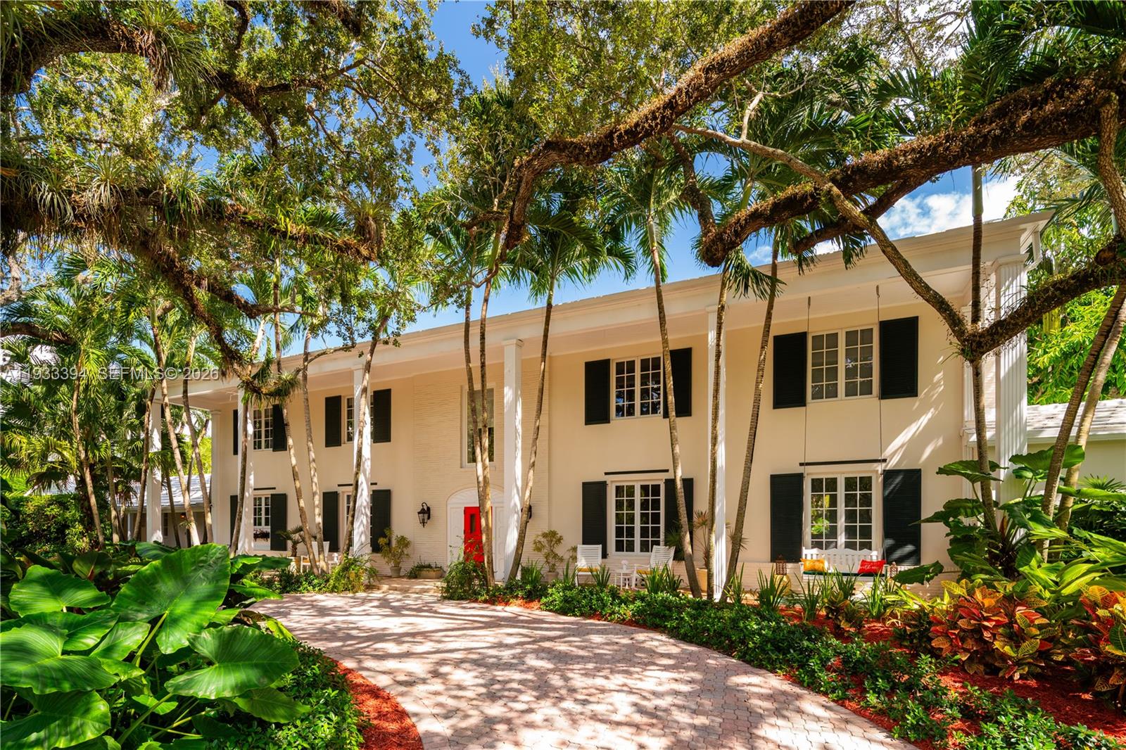 4871 Southwest 74th Terrace Miami, FL 33143 - Photo 3 of 50