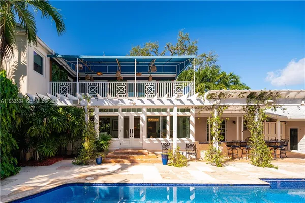 $8,499,999 | 4871 Southwest 74th Terrace, Miami, FL 33143