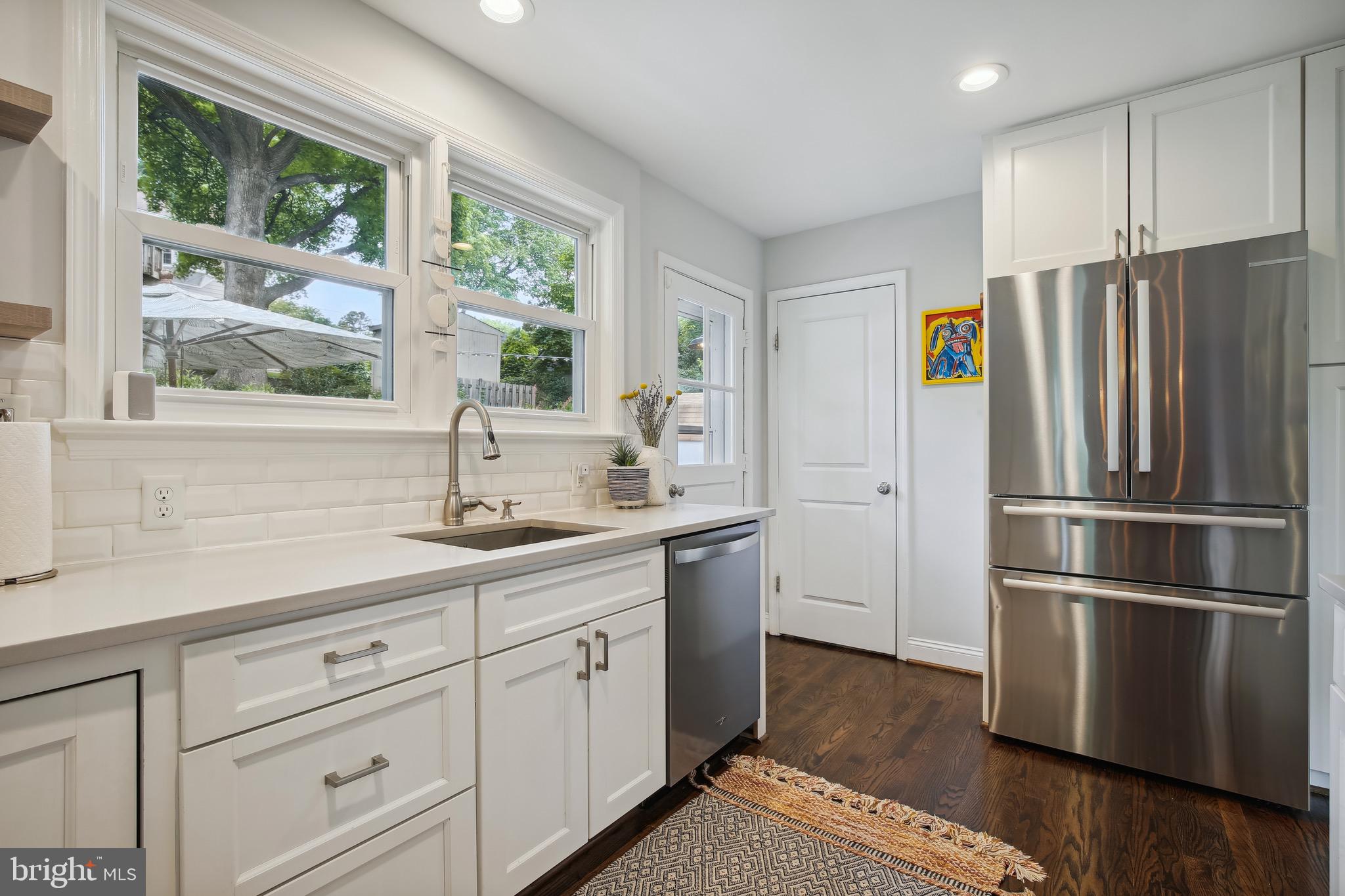 6402 Fort Hunt Road Alexandria, VA 22307 - Photo 12 of 34 Gallery Image 12