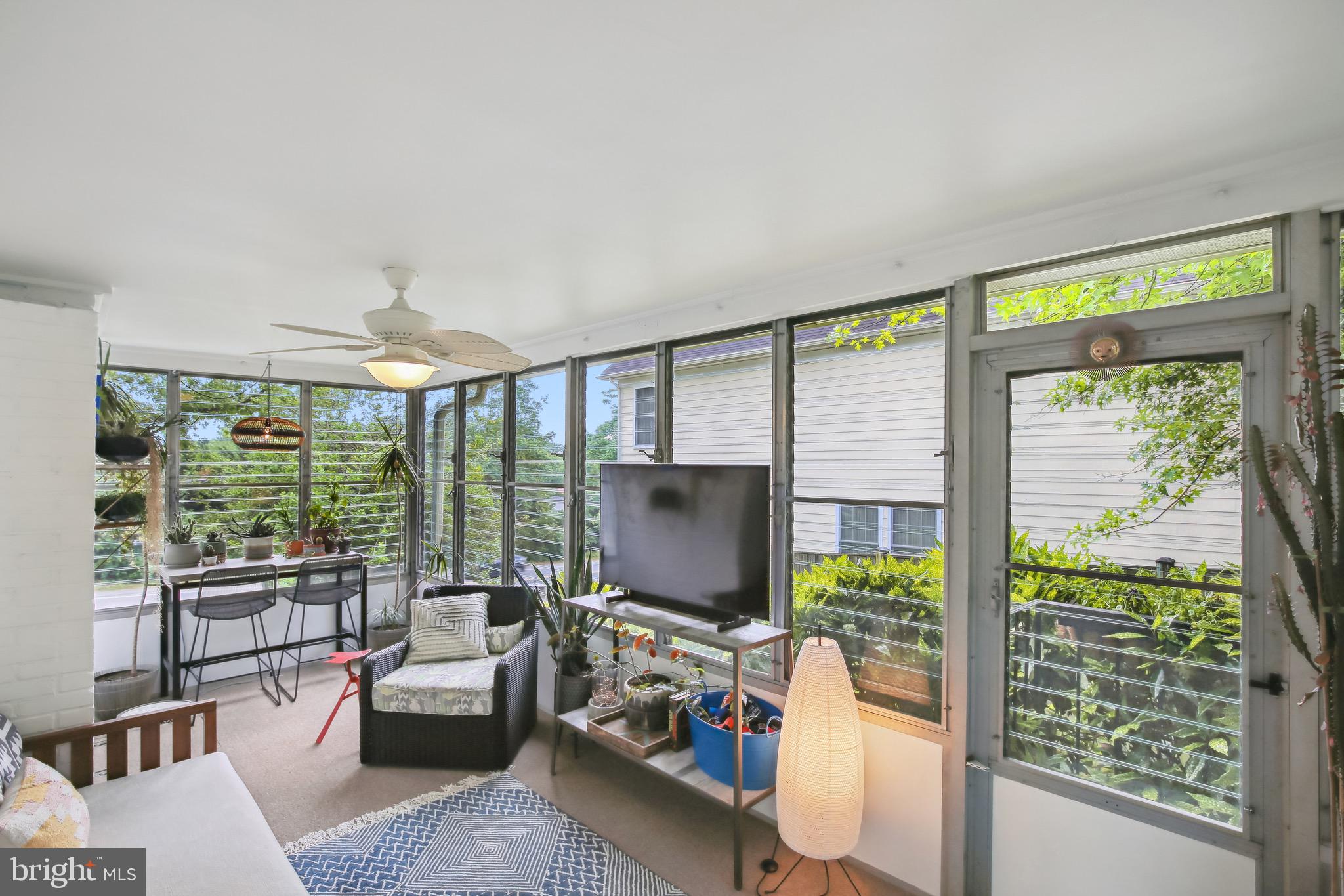 6402 Fort Hunt Road Alexandria, VA 22307 - Photo 16 of 34 Gallery Image 16