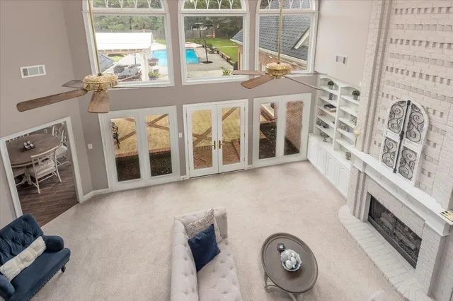 $925,000 | 2400 Halle Parkway, Collierville, TN 38017