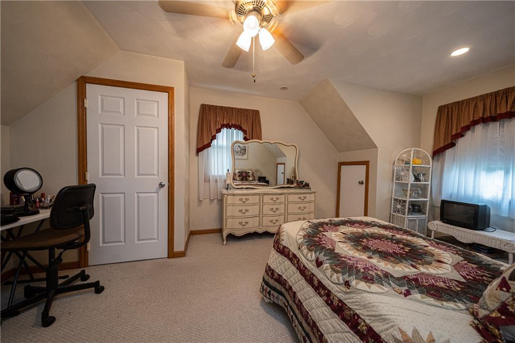 6050 Poketa Road Verona, PA 15147 - Photo 18 of 25 3rd bedroom is 20x13!