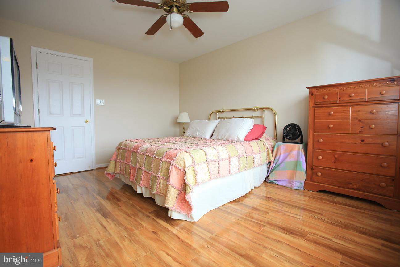 6106 Pine Ridge Terrace Frederick, MD 21701 - Photo 12 of 29 Bedroom (Master)