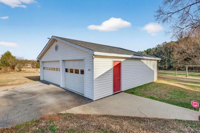 $340,000 | 792 Bellview Road, Woodruff, SC 29388
