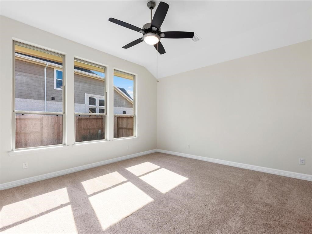 4203 Chloe Ridge Lane Fulshear, TX 77441 - Photo 12 of 46