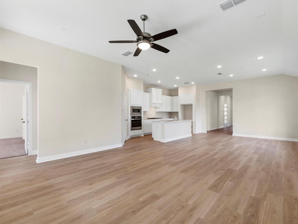 4203 Chloe Ridge Lane Fulshear, TX 77441 - Photo 16 of 46