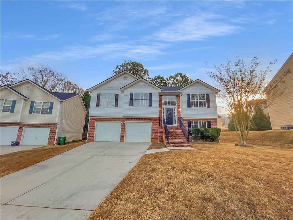 3624 Summit Pines Decatur, GA 30034 - Photo 19 of 21 a front view of a house with a yard