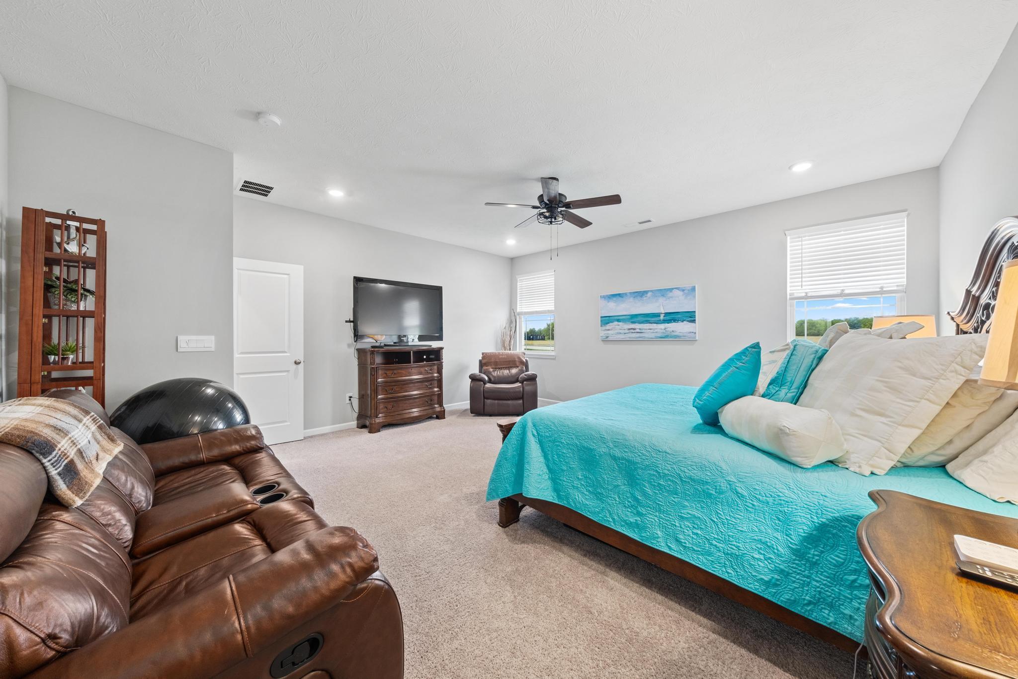 240 Waterford Lane Pendleton, IN 46064 - Photo 14 of 38