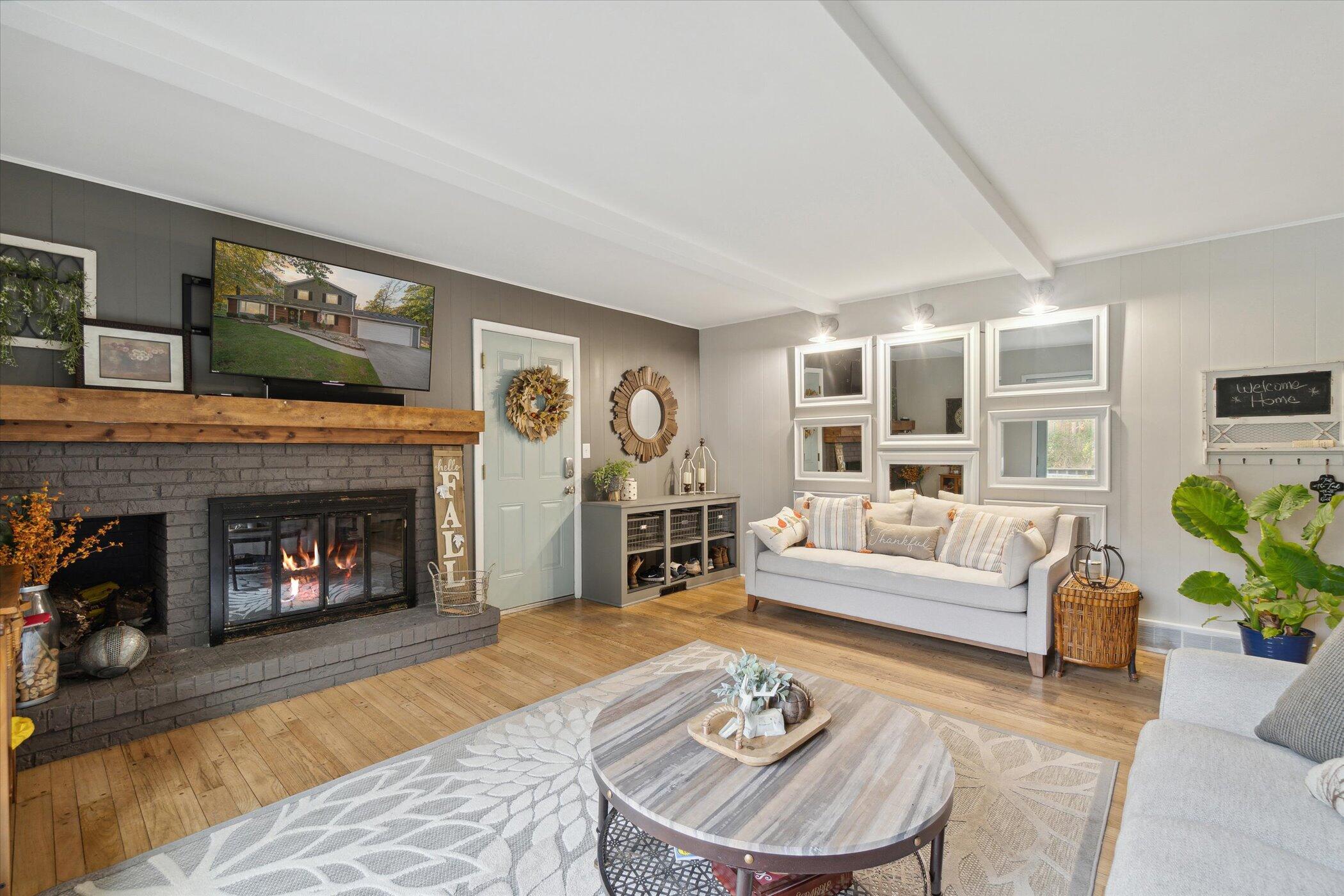 4732 Birch Haven Road Jackson, MI 49201 - Photo 4 of 55 11-4732-Birch-Haven-Road-Jackson-MI-4920