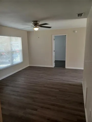 $1,900 | 306 West Primrose Lane, Lady Lake, FL 32159