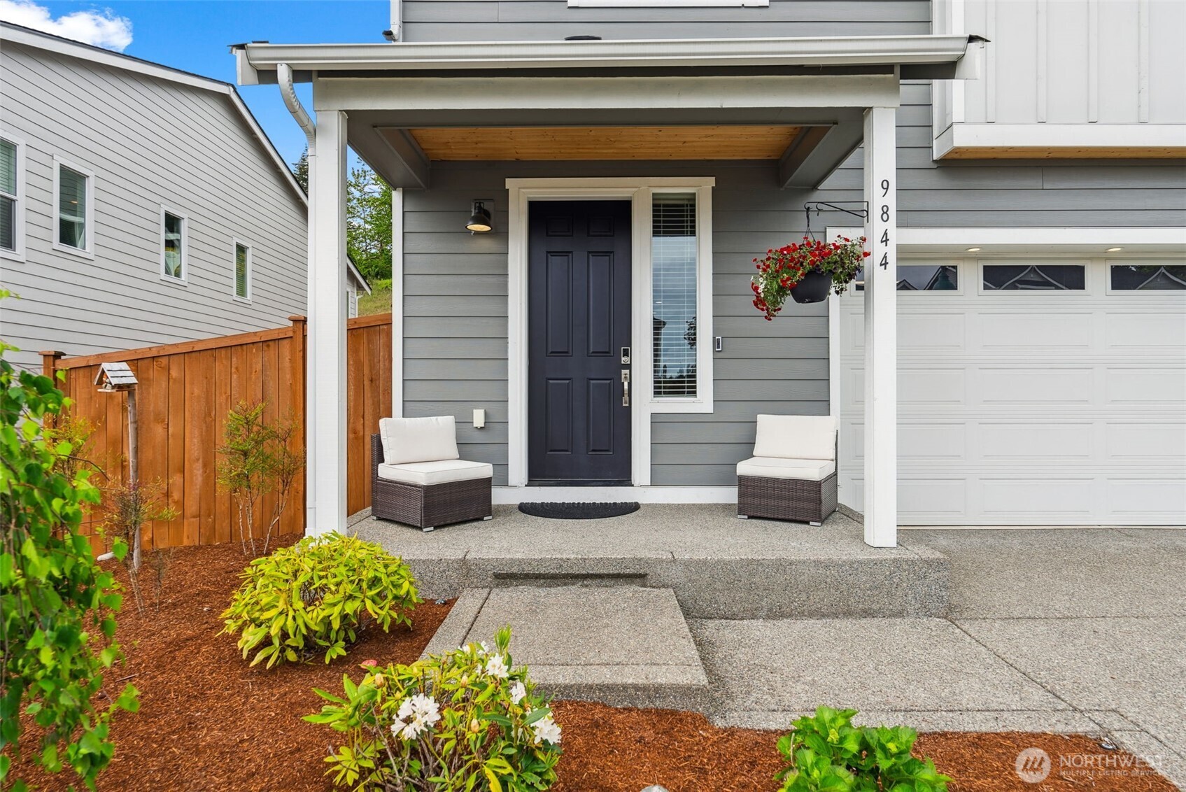 9844 Prospect Place Gig Harbor, WA 98332 - Photo 2 of 40