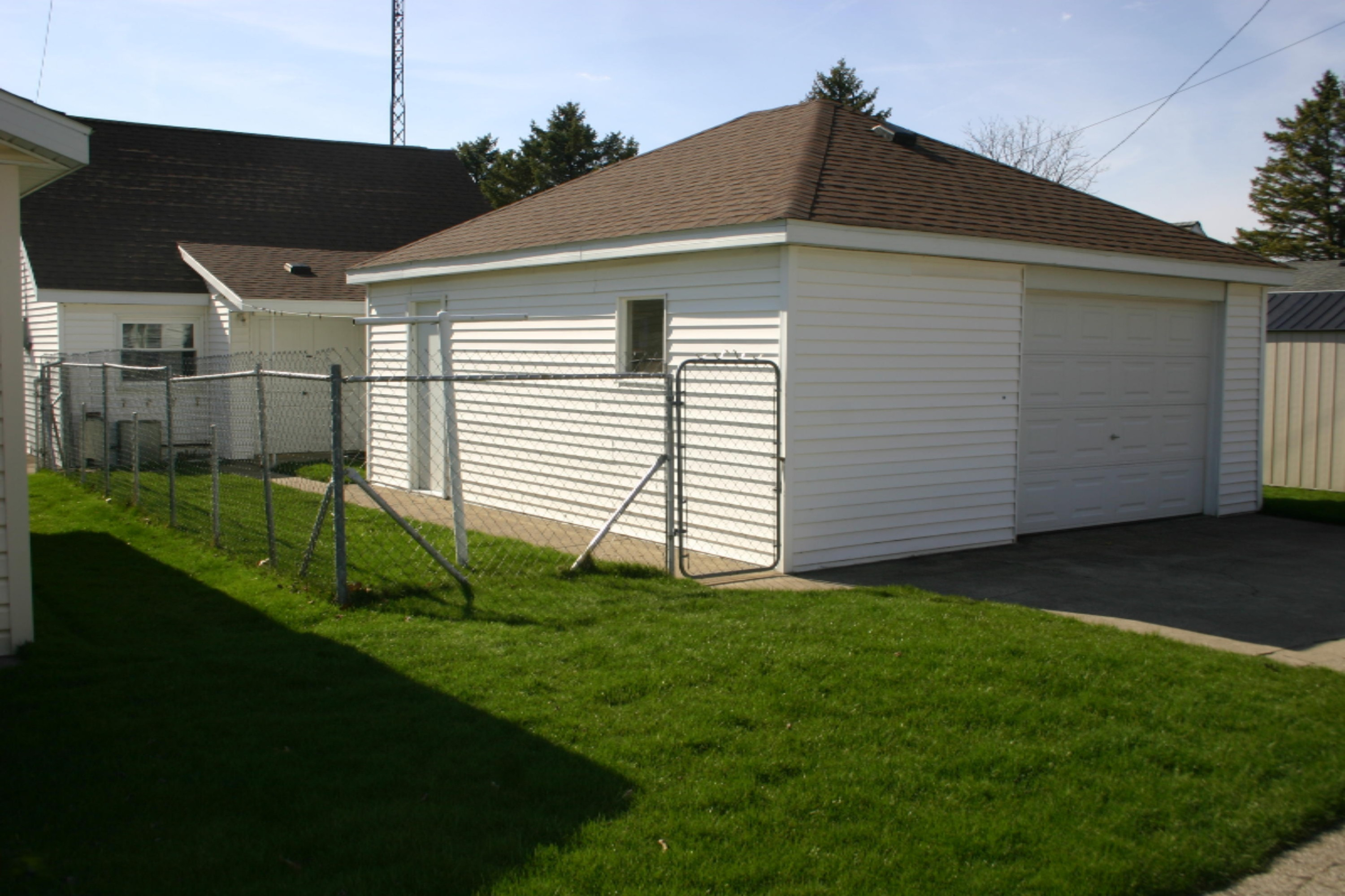 45563 Northwest Court Decatur, MI 49045 - Photo 15 of 33 IMG_0736