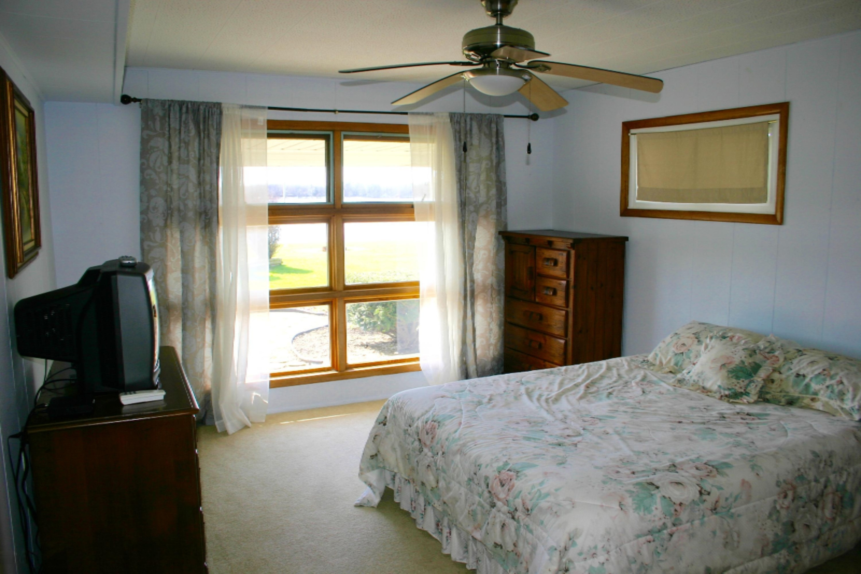 45563 Northwest Court Decatur, MI 49045 - Photo 22 of 33 IMG_0693