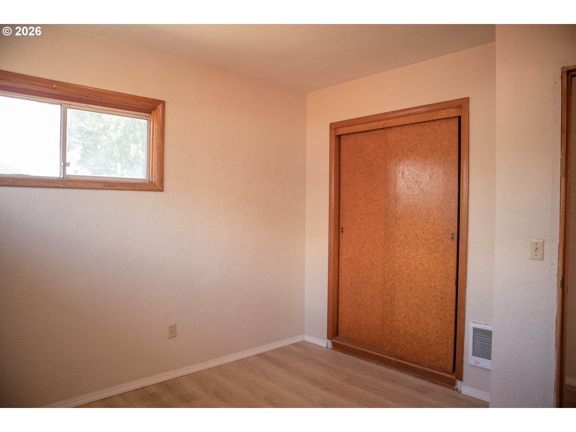 905 Chenowith Loop Road The Dalles, OR 97058 - Photo 14 of 20