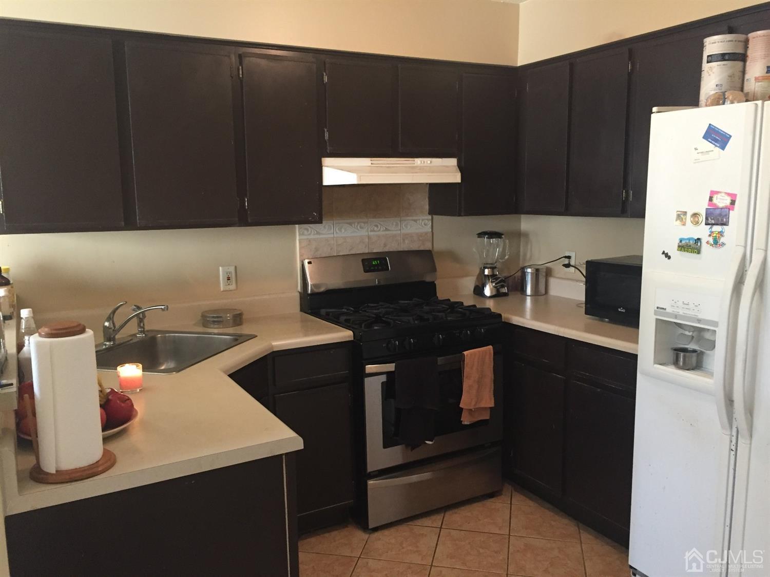 282 Nebula Road Piscataway, NJ 08854 - Photo 3 of 15 Gallery Image 3