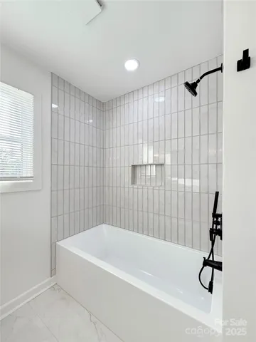 $350,000 | 6621 Valleybrook Drive, Columbia, SC 29206