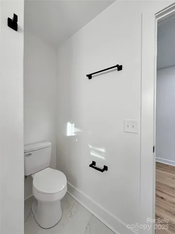 $350,000 | 6621 Valleybrook Drive, Columbia, SC 29206