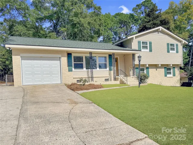 $350,000 | 6621 Valleybrook Drive, Columbia, SC 29206