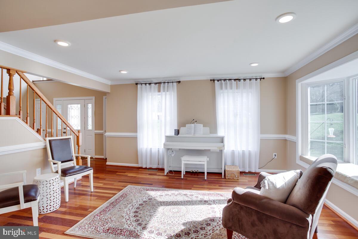 2815 Walkankick Way Owings, MD 20736 - Photo 7 of 53 Gallery Image 7