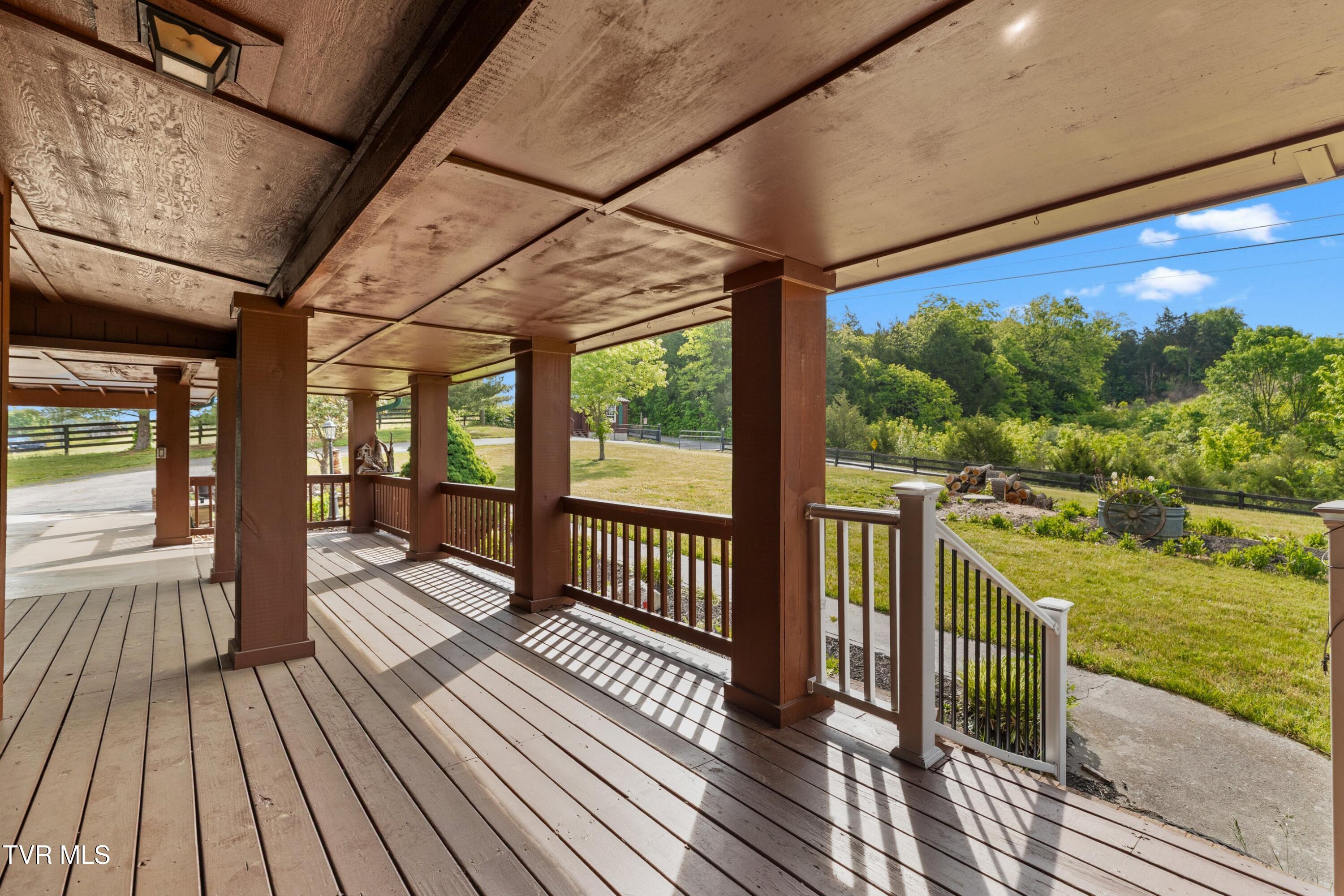 299 Phillips Town Road Bulls Gap, TN 37711 - Photo 28 of 52 032-299PhillipsTownRoad-BullsGap-TN-3771