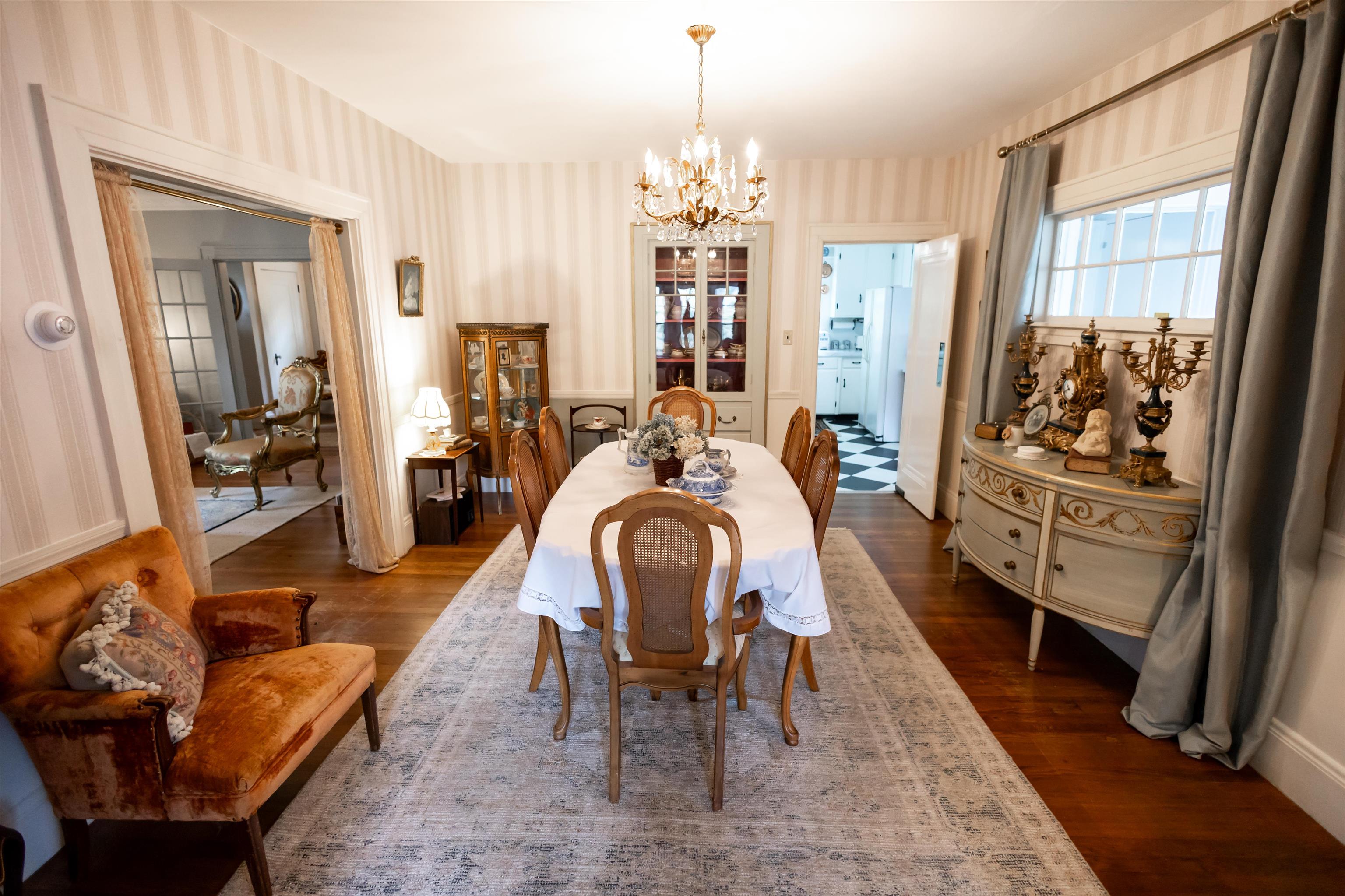 1065 Chestnut Street Manchester, NH 03104 - Photo 13 of 50