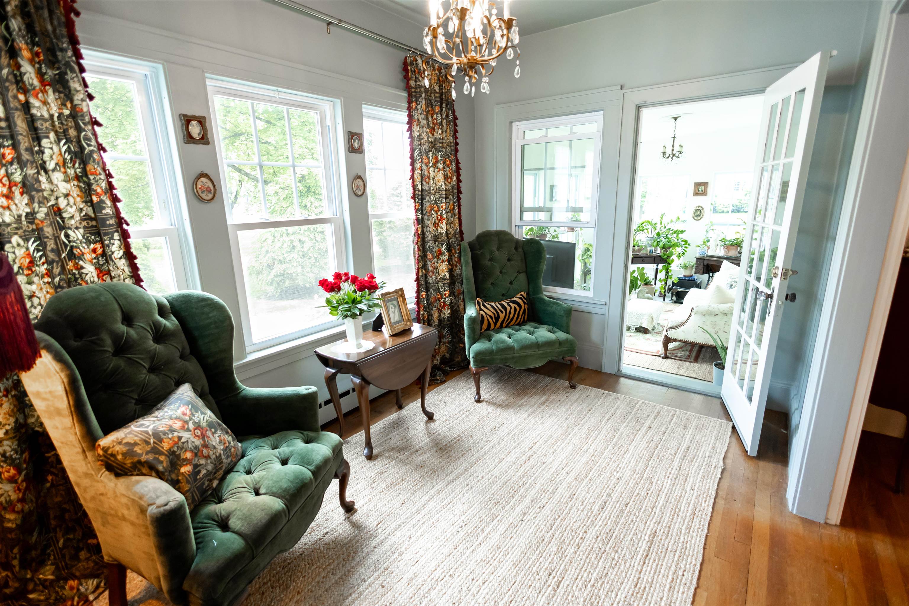 1065 Chestnut Street Manchester, NH 03104 - Photo 15 of 50