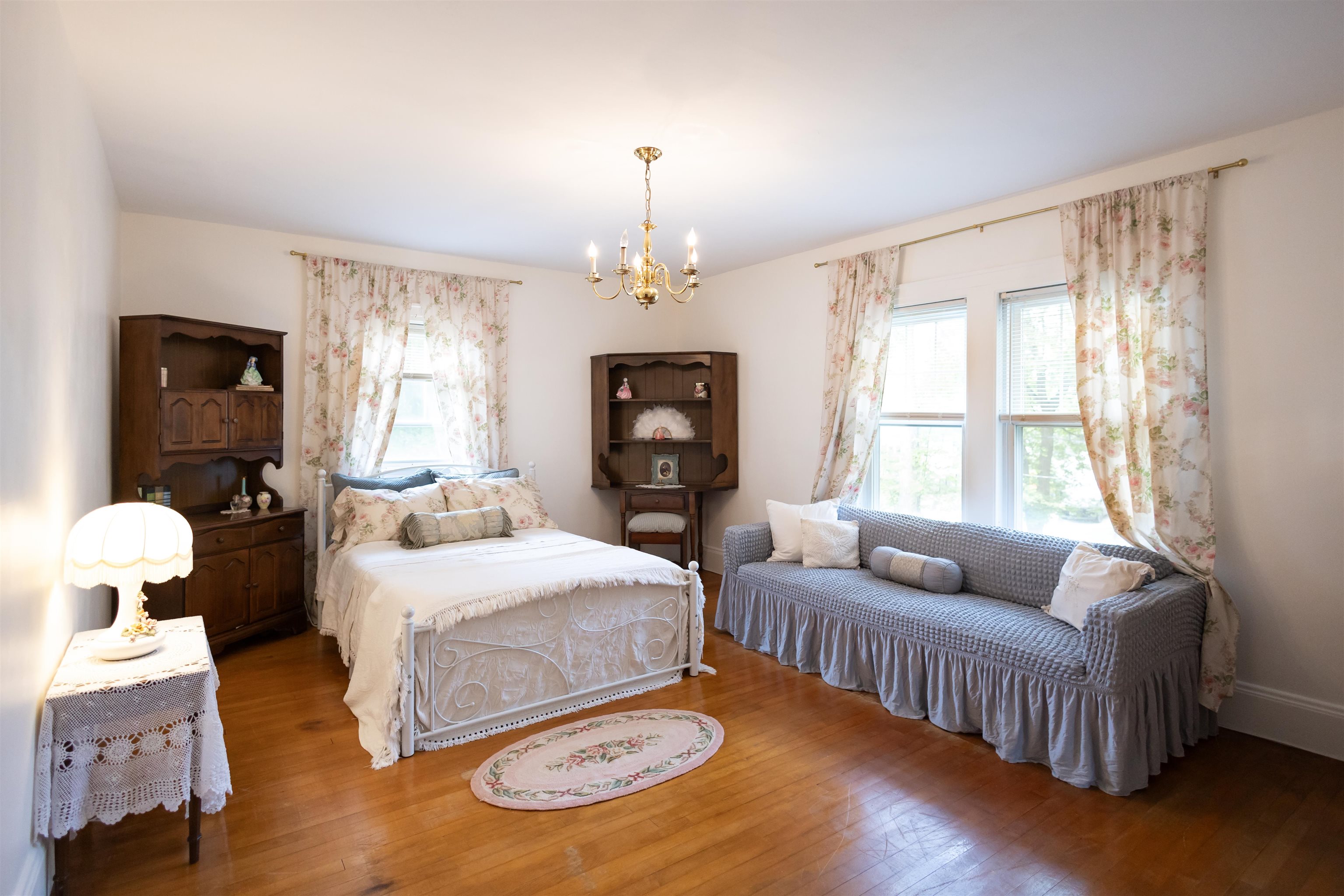 1065 Chestnut Street Manchester, NH 03104 - Photo 25 of 50