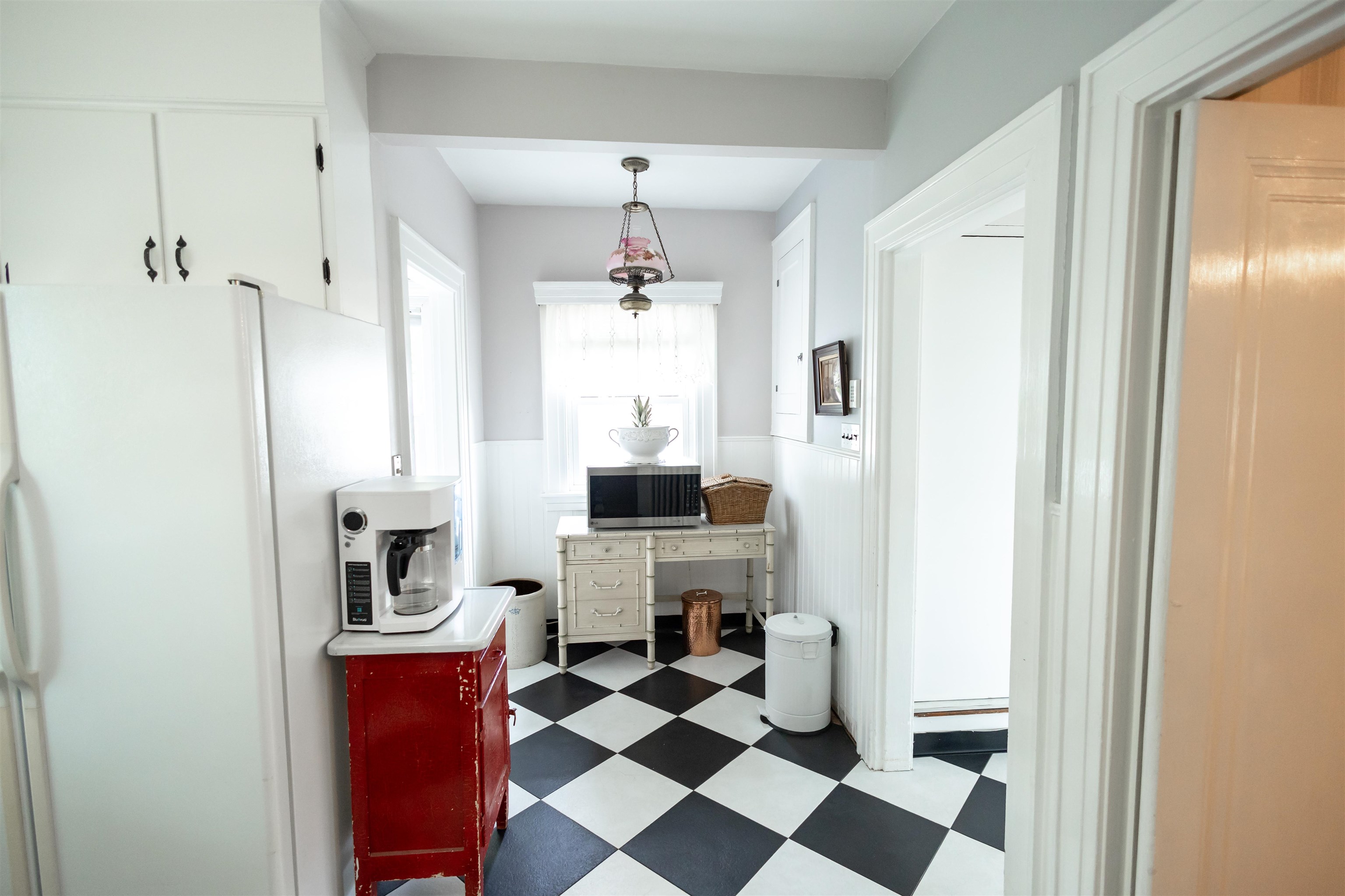 1065 Chestnut Street Manchester, NH 03104 - Photo 36 of 50