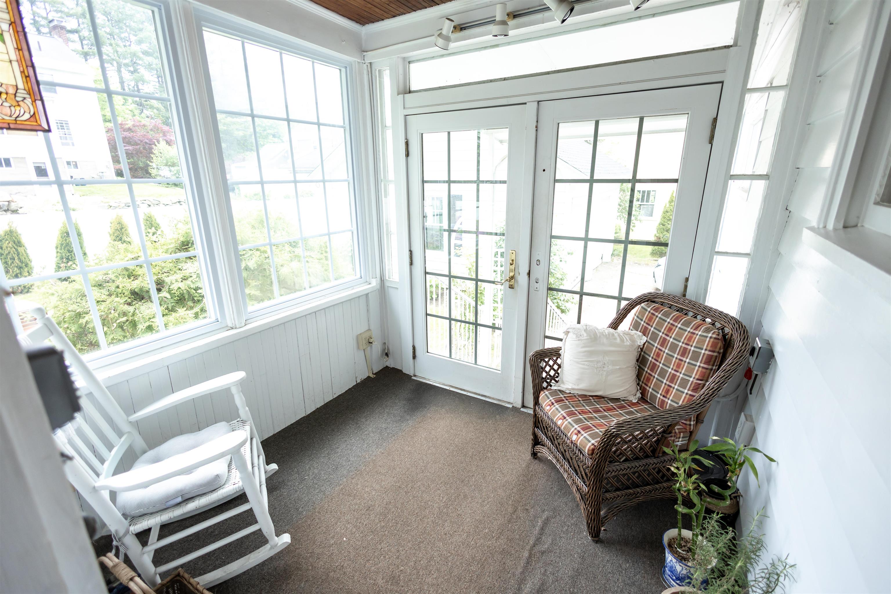 1065 Chestnut Street Manchester, NH 03104 - Photo 39 of 50