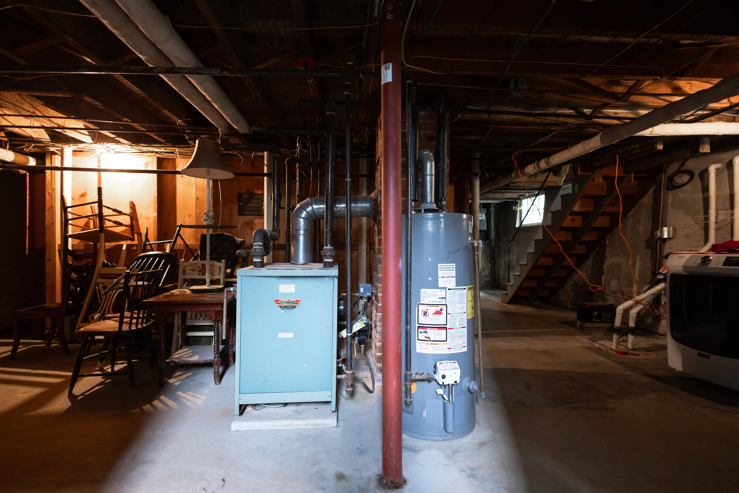 1065 Chestnut Street Manchester, NH 03104 - Photo 41 of 50