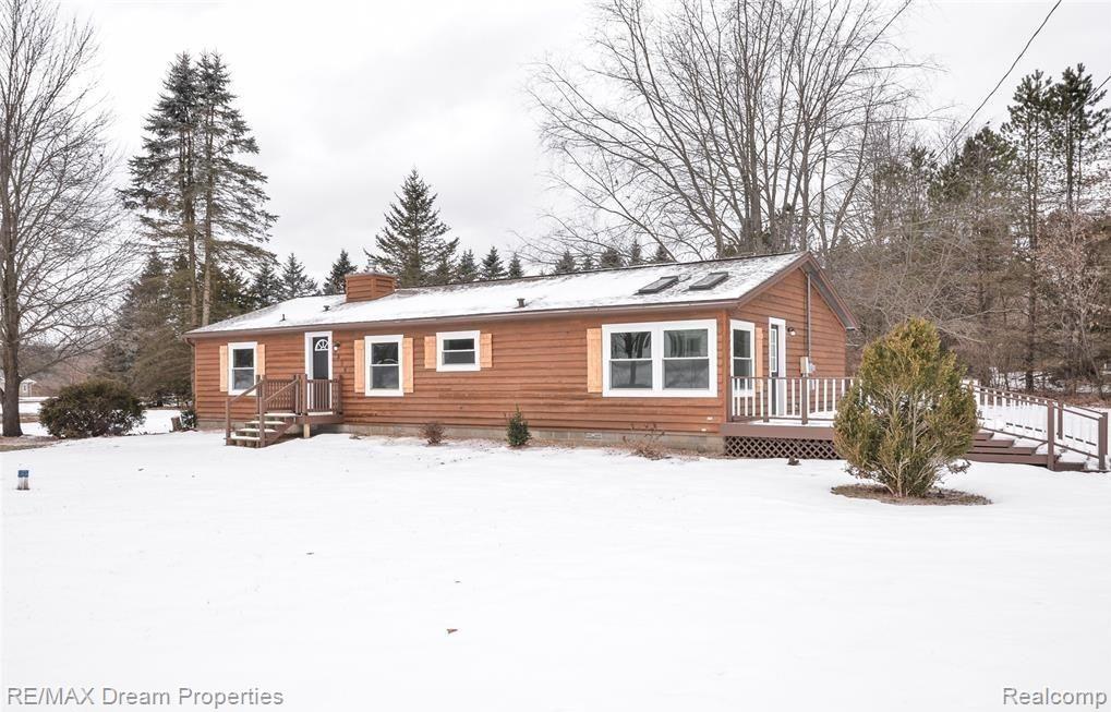 9456 Farley Road Pinckney, MI 48169 - Photo 1 of 8
