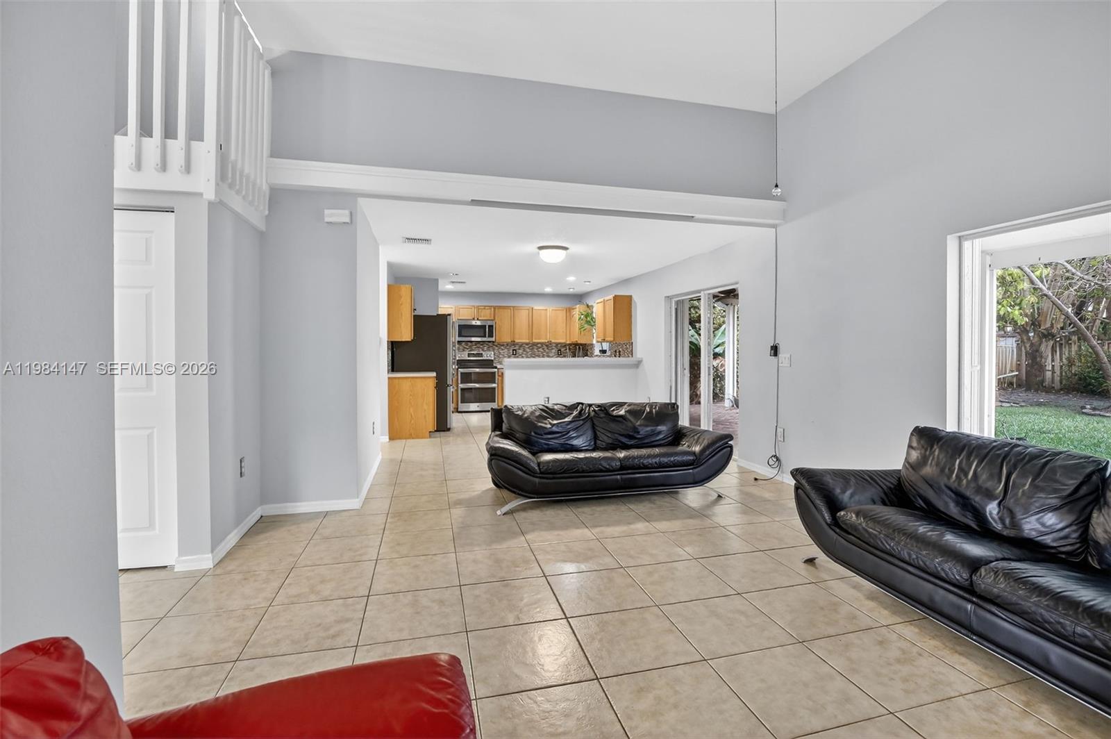 4523 Southwest 127th Terrace Miramar, FL 33027 - Photo 12 of 52