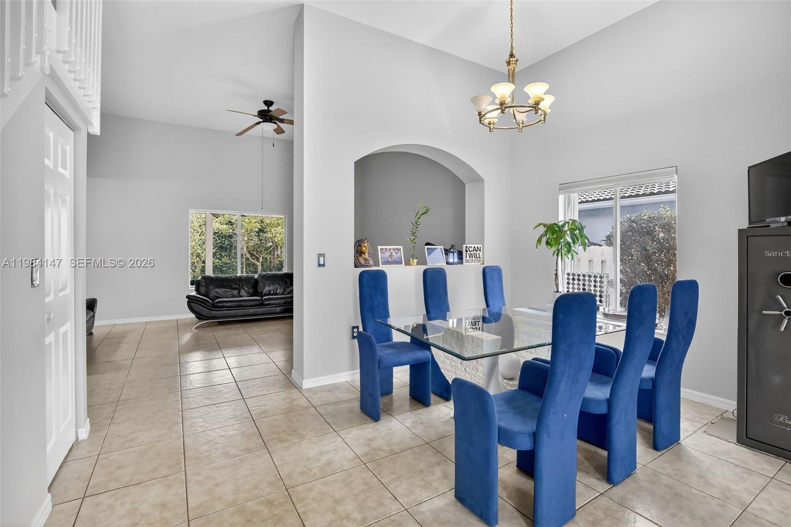 4523 Southwest 127th Terrace Miramar, FL 33027 - Photo 6 of 52