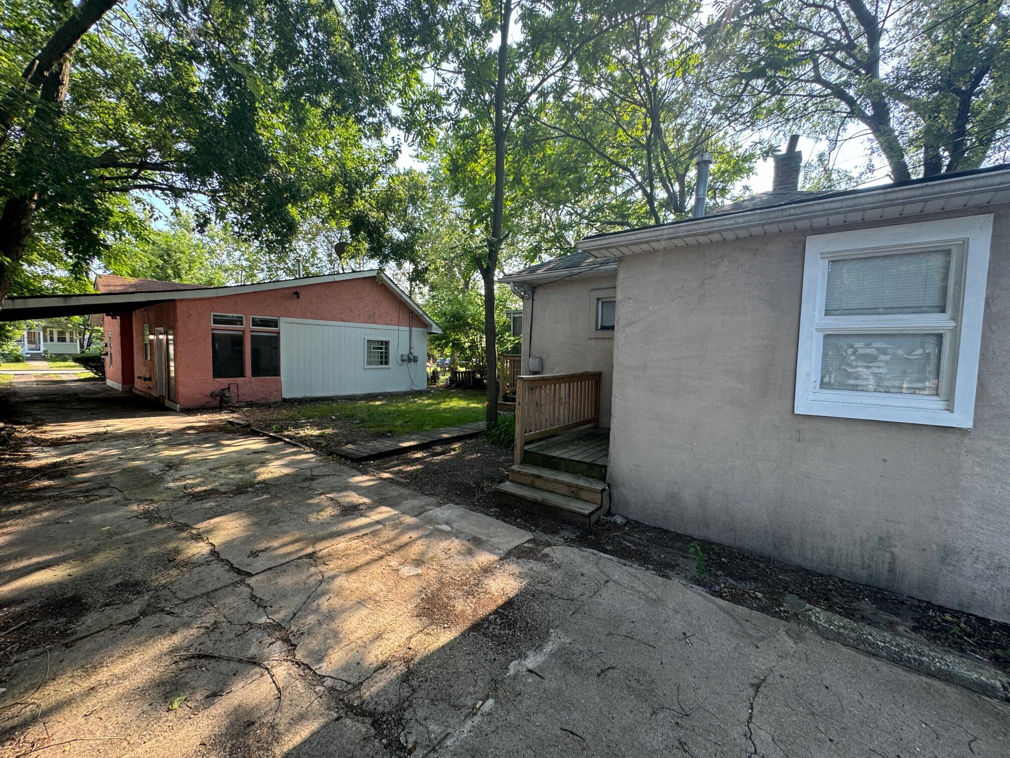 623 Cherry Street Hammond, IN 46324 - Photo 3 of 26 2016x1512