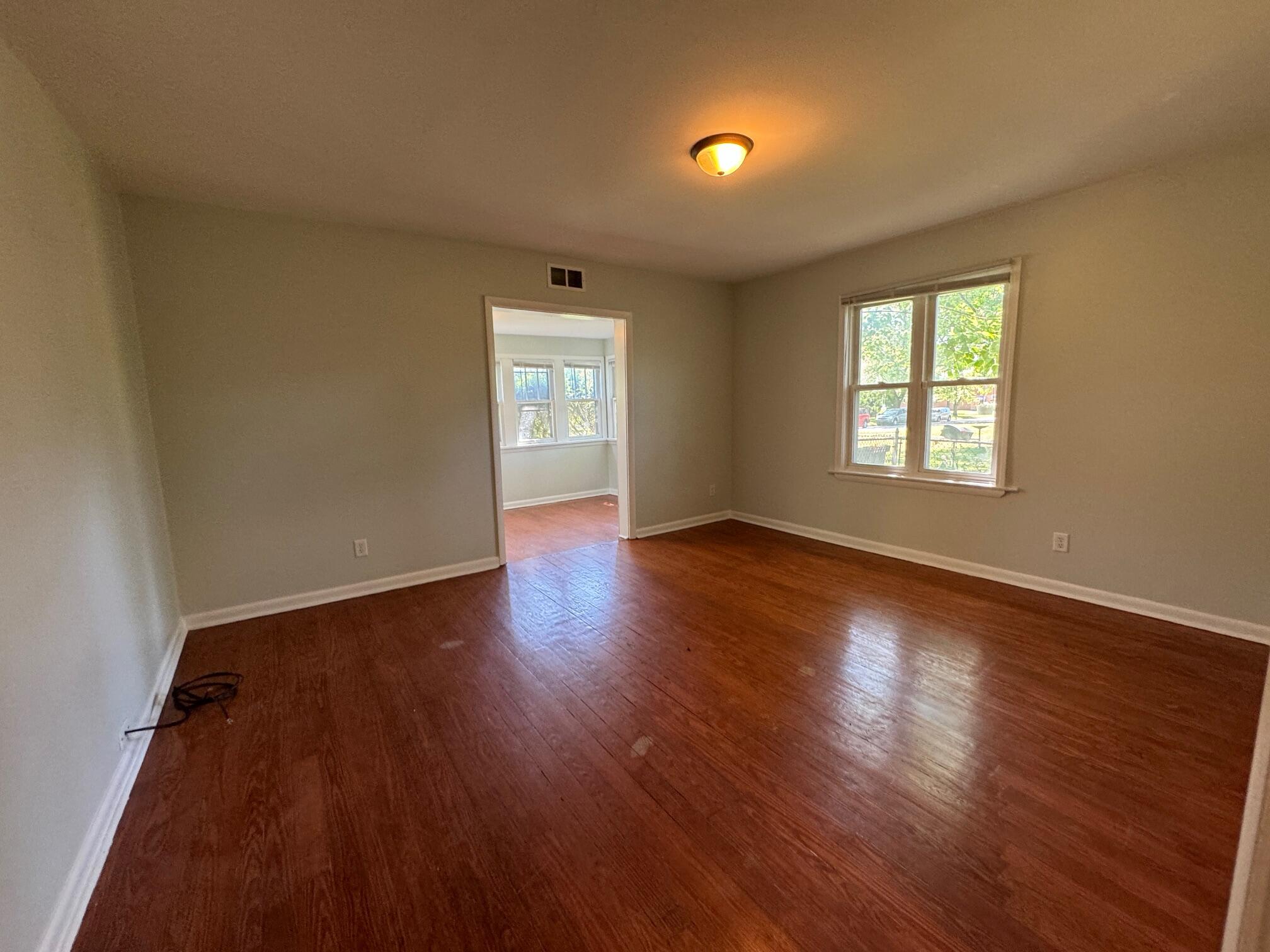 623 Cherry Street Hammond, IN 46324 - Photo 7 of 26 2016x1512