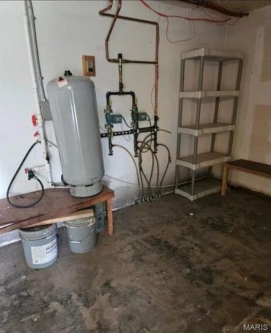 $395,000 | 10725 Calvey Hills Road, Catawissa, MO 63015