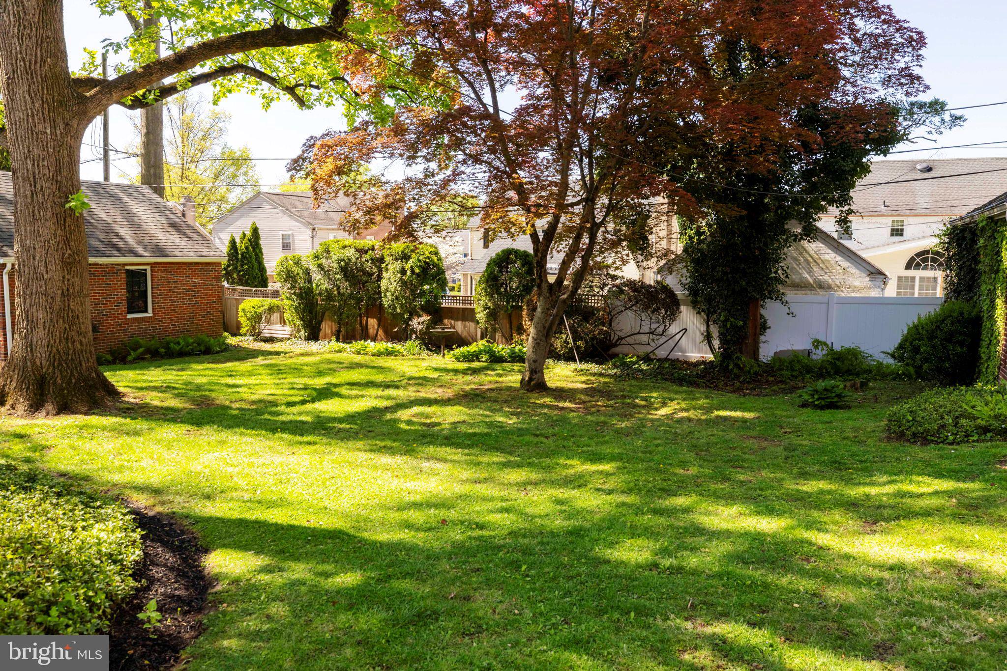 2134 Benezet Road Abington, PA 19001 - Photo 27 of 34 Back yard