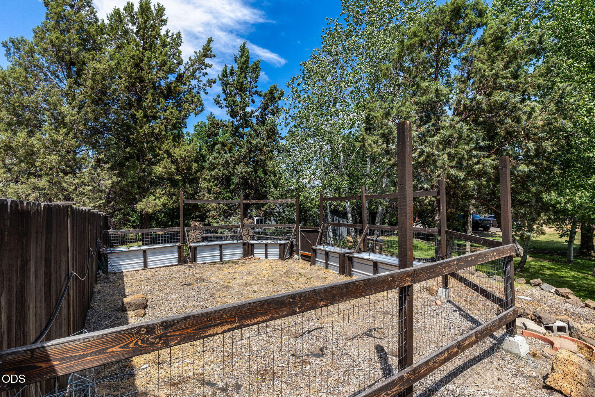 63425 Deschutes Market Road Bend, OR 97701 - Photo 32 of 48 Gallery Image 32