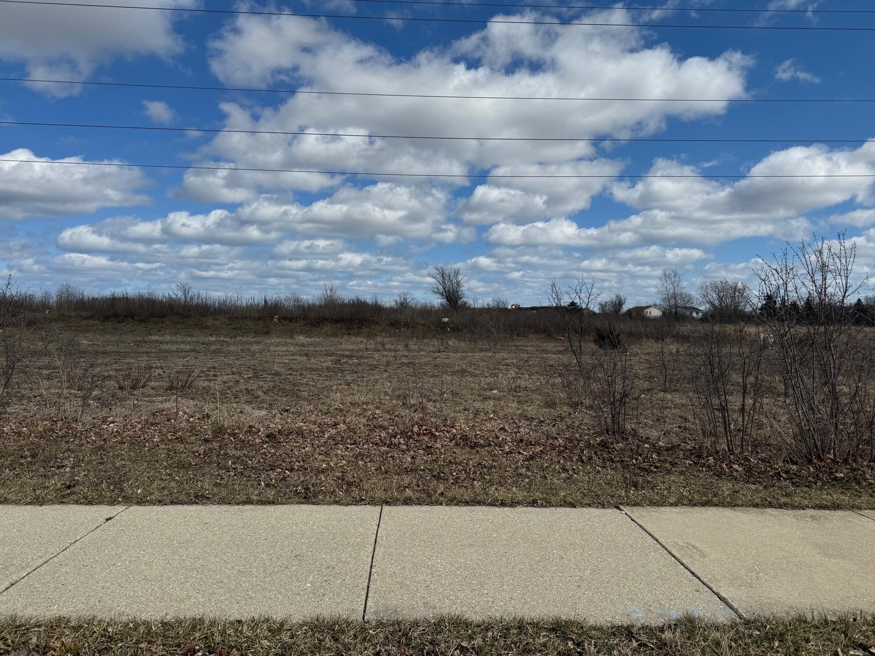 9328 North Burbank Avenue Milwaukee, WI 53224 - Photo 3 of 6 9328_3