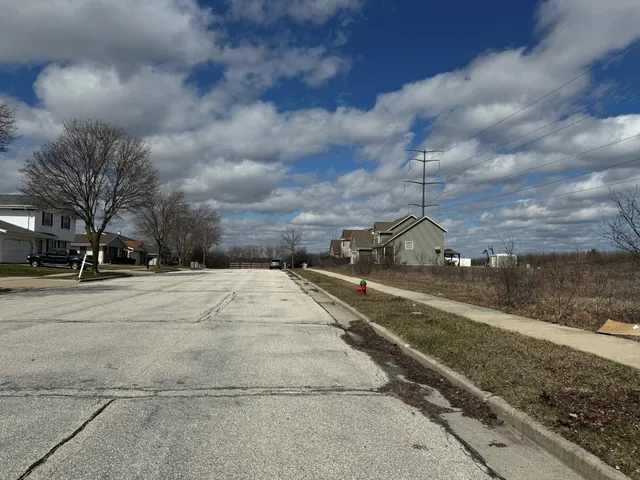 $12,500 | 9328 North Burbank Avenue, Milwaukee, WI 53224