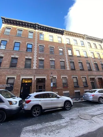 $2,500 | 47 Revere Street, Unit 7, Boston, MA 02114