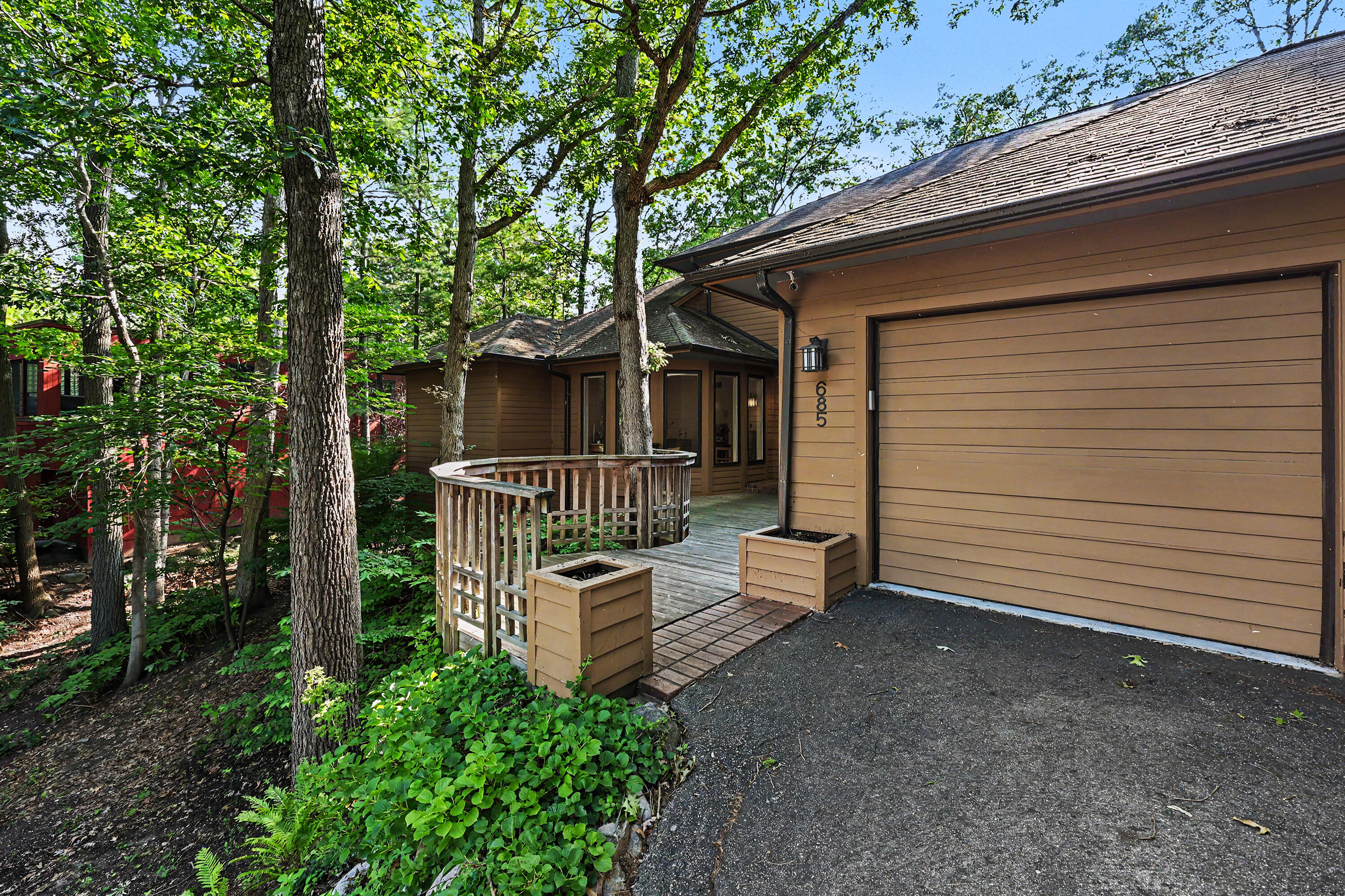 685 Green Road Ann Arbor, MI 48105 - Photo 75 of 83 CFHJ8333