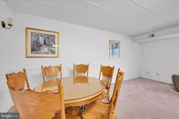 $269,900 | 402 Village Walk, Unit 402, Exton, PA 19341