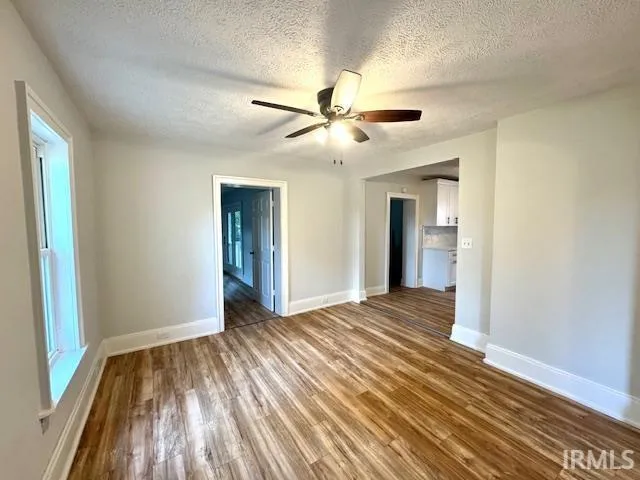 $279,900 | 6175 Oakwood Street, North Judson, IN 46366